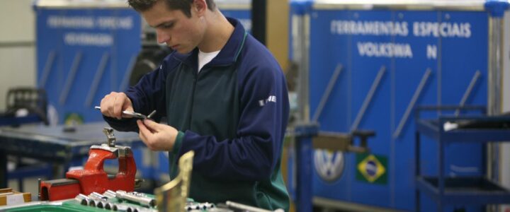 SENAI ES abre mais de 3 mil vagas gratuitas para cursos de  qualificação profissional