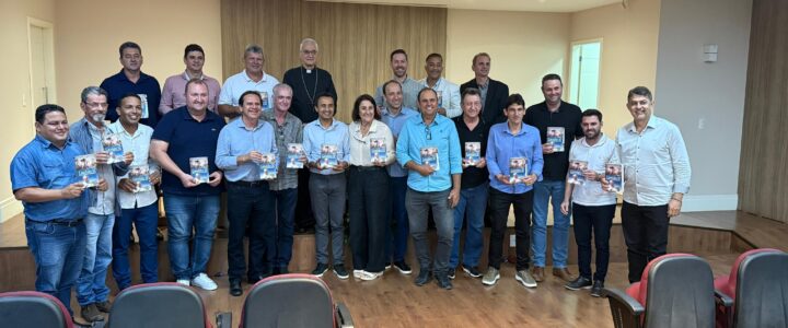 Diocese de Colatina promoveu encontro com os prefeitos e e vice-prefeitos eleitos