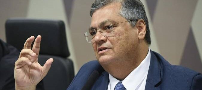 Flávio Dino dá prazo até as 20h para Câmara esclarecer pagamento de emendas Flávio Dino dá prazo até as 20h para Câmara esclarecer pagamento de emendas