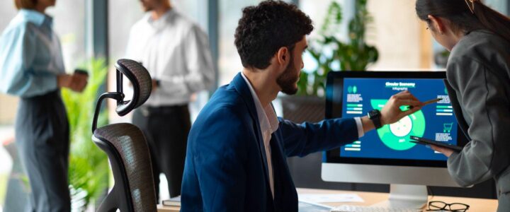 CRM em alta: mercado deve chegar a US$ 128,97 bilhões até 2028