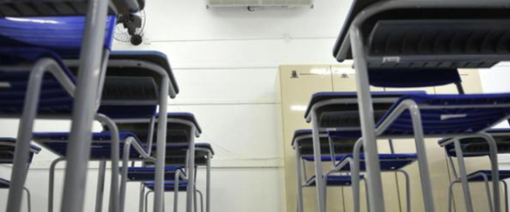 Estudantes de Colatina contarão com ar-condicionado nas escolas Estudantes de Colatina contarão com ar-condicionado nas escolas