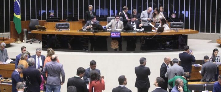 Câmara aprova projeto sobre repasses da Lei Aldir Blanc para estados e municípios