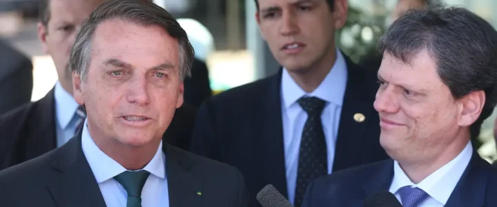 Ex-presidente Jair Bolsonaro pede suspensão de audiências de testemunhas