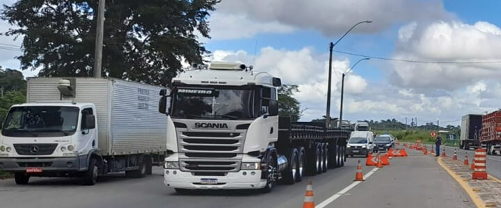 Deputados estaduais cobram melhorias em rodovias federais no ES Deputados estaduais cobram melhorias em rodovias federais no ES