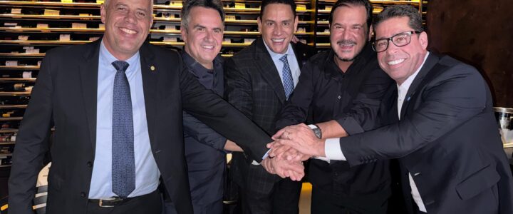 Progressistas e União Brasil formalizam maior federação do Brasil e se fortalecem no ES
