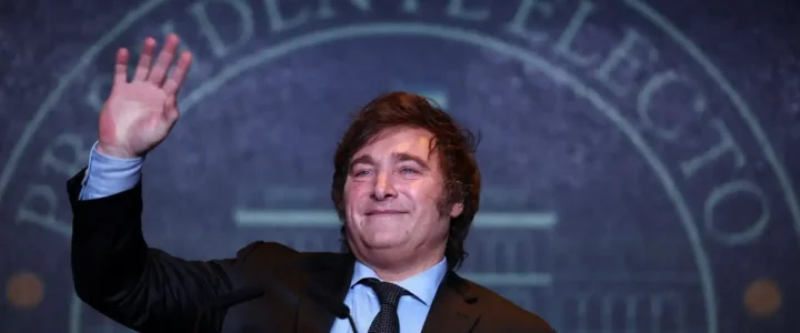 Milei supera direita tradicional em berço político de ex-presidente