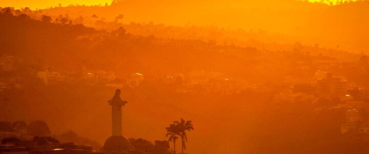 Maurício Freitas expõe “Encantos de Colatina” até sábado na Estação Central