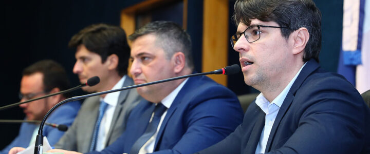 Secretário Benicio Costa apresenta balanço financeiro do ES à Ales