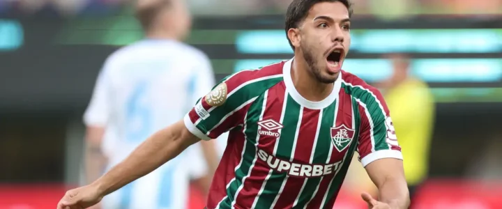 Fluminense vence e mantém Brasil invicto na Copa do Mundo de Clubes Fluminense vence e mantém Brasil invicto na Copa do Mundo de Clubes