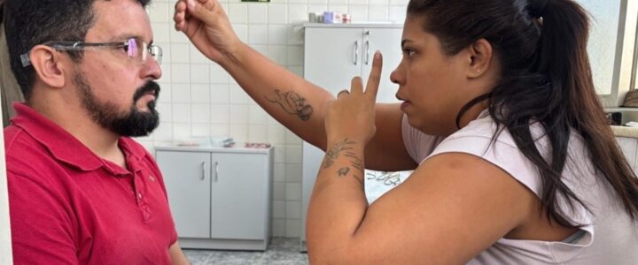 Mais de 130 usuários do SUS recebem óculos gratuitamente em nova ação no CRE Colatina