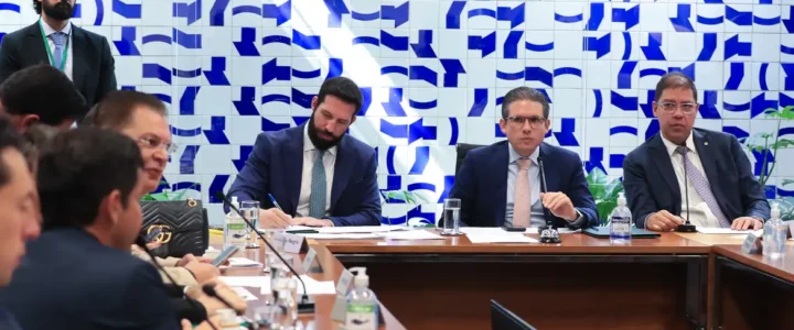 Câmara pauta urgência para derrubar decreto de IOF mesmo após reedição