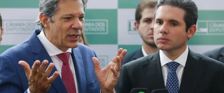 Equipe econômica apresentará a líderes partidários alternativas a IOF Equipe econômica apresentará a líderes partidários alternativas a IOF