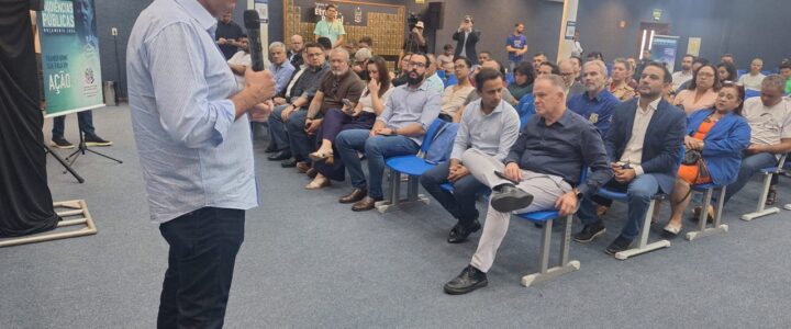 Moradores das regiões Centro-Oeste e Rio Doce debatem prioridades para o Orçamento 2026 do Governo do ES Moradores das regiões Centro-Oeste e Rio Doce debatem prioridades para o Orçamento 2026 do Governo do ES