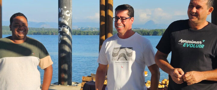 Dia do Pescador é celebrado na Ilha das Caieiras em Vitória