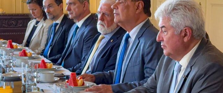 Missão oficial do Senado inicia diálogos nos EUA pelo fim do tarifaço Missão oficial do Senado inicia diálogos nos EUA pelo fim do tarifaço