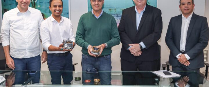 Governo do ES, Prefeitura de Linhares e diretores apresentam nova fábrica da WEG no Espírito Santo