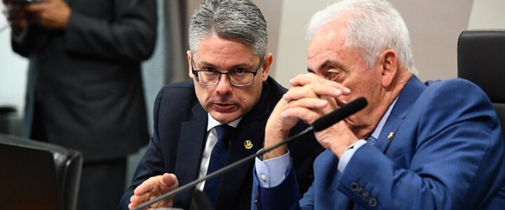 CCJ vota PEC que exige autorização para ação penal contra parlamentares