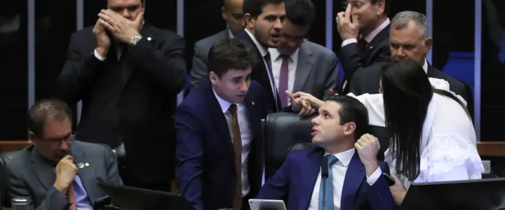 PEC da Blindagem se estenderá a deputados estaduais e distritais
