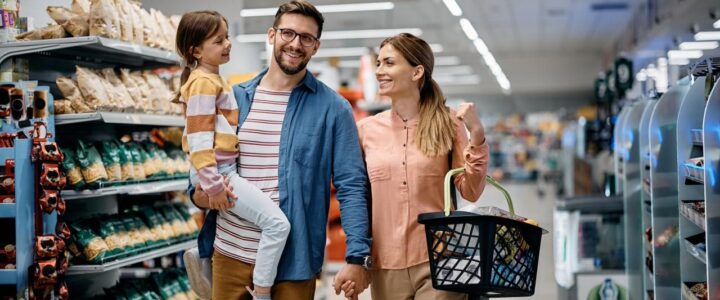 Intenção de consumo das famílias capixabas cresce em agosto e se mantém maior que a média nacional