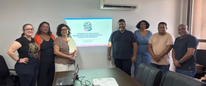 Lideranças do setor pesqueiro se reúnem com equipe da Secretaria de Recuperação do Rio Doce Lideranças do setor pesqueiro se reúnem com equipe da Secretaria de Recuperação do Rio Doce