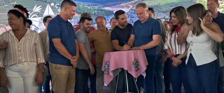 Renato Casagrande e Gutim inauguram obras de infraestrutura, educação e praça em Marilândia