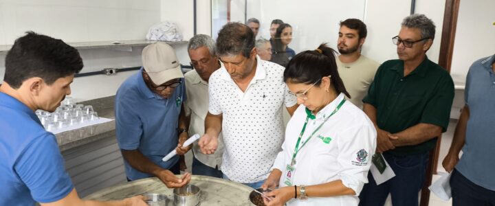 Produtores de Baixo Guandu ampliam conhecimento sobre cafés especiais no Cecafes Produtores de Baixo Guandu ampliam conhecimento sobre cafés especiais no Cecafes