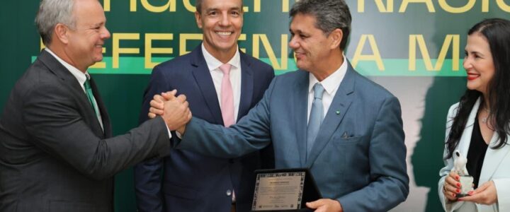 Ricardo Ferraço é homenageado em sessão solene da Câmara dos Deputados