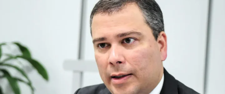 STF tem 2 votos para manter preso ex-presidente do BRB no caso Master