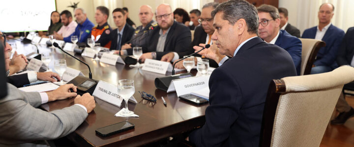 Governador Ricardo Ferraço realiza primeira reunião do Estado Presente com gestores da Segurança Pública