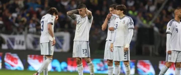Itália perde para Bósnia e fica fora da Copa do Mundo