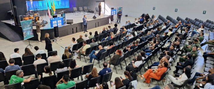 Orçamento 2027: moradores do Nordeste e Noroeste do ES debatem prioridades para as microrregiões