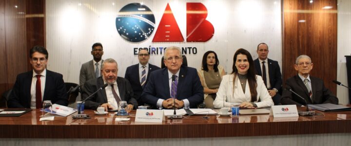 Em sessão histórica, Conselho Pleno da OAB-ES aprova Desagravo Público em face de desembargadora do TRT-17