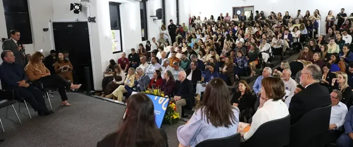 Sete instituições estaduais assinam pacto para fortalecer políticas pela primeira infância no Espírito Santo 