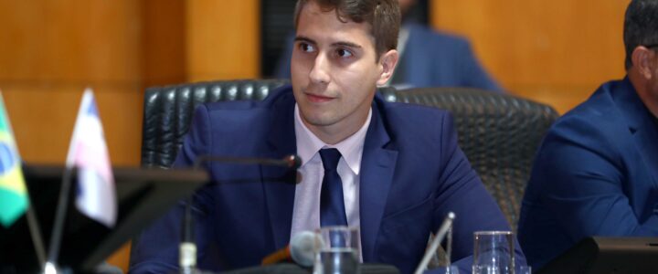Lucas Polese é o federal mais votado de todos os tempos no ES